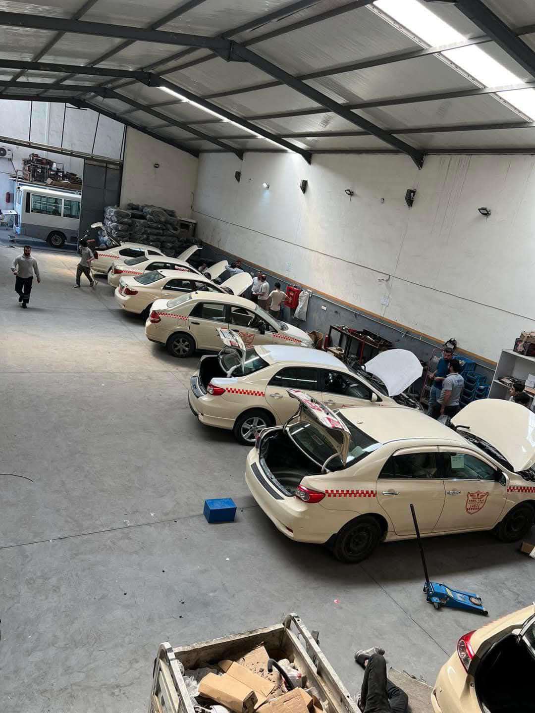 Batch installation for city taxis